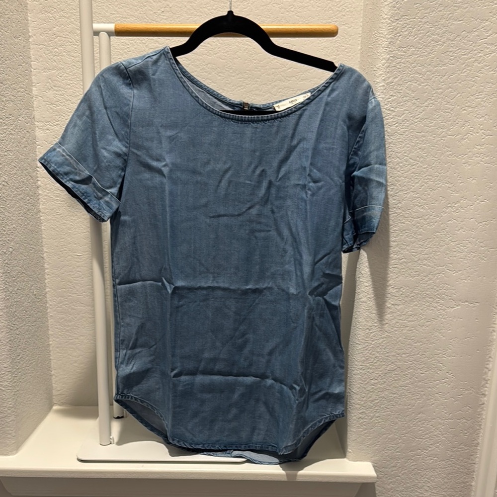 Women's Blue Denim Top